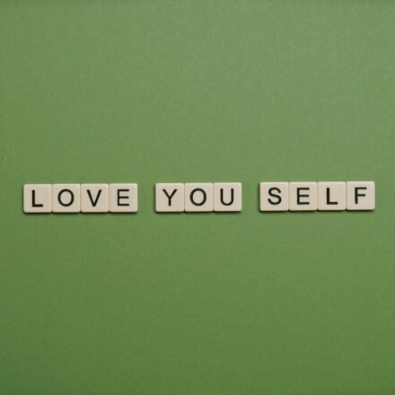 حب الذات
